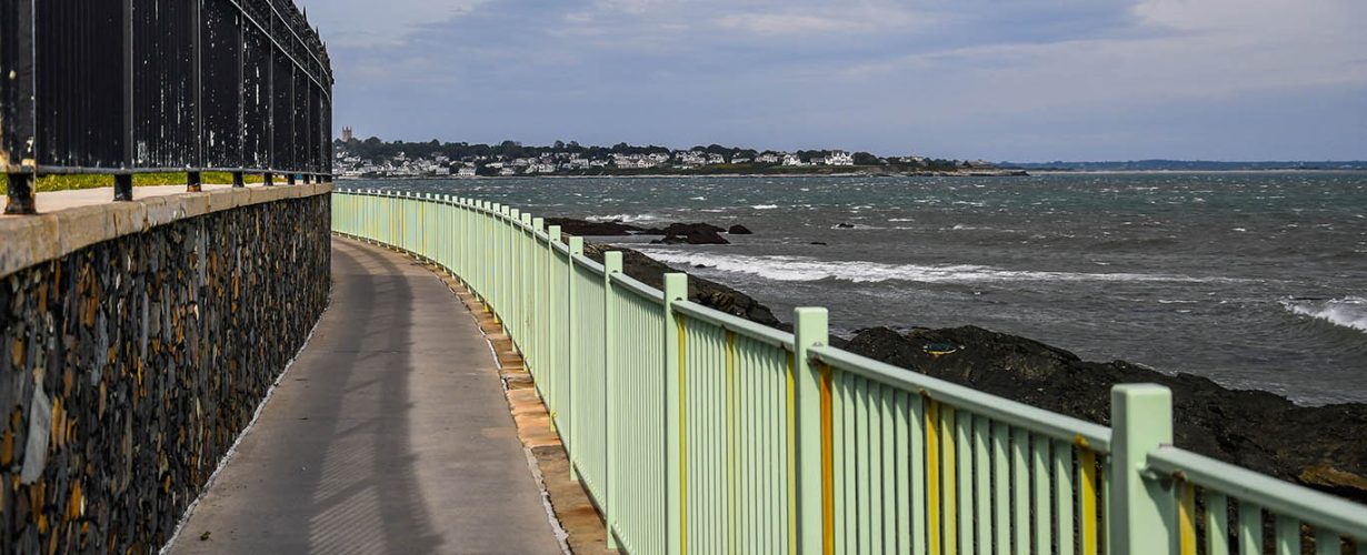 Scenic coastal walking path and ocean views near Newport Cliff Walk in Rhode Island